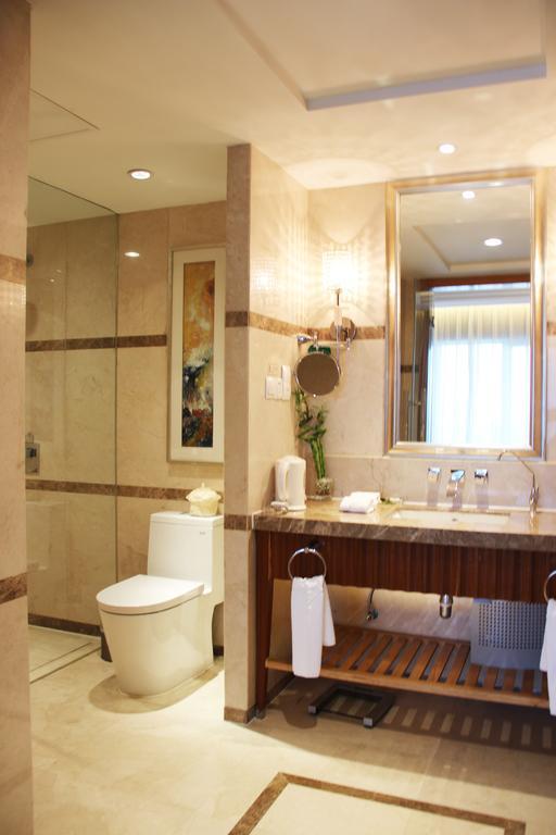 Glarun Jinling Hotel Нанкін Екстер'єр фото